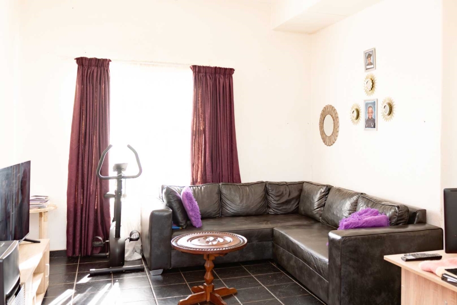 2 Bedroom Property for Sale in Halfway Gardens Gauteng