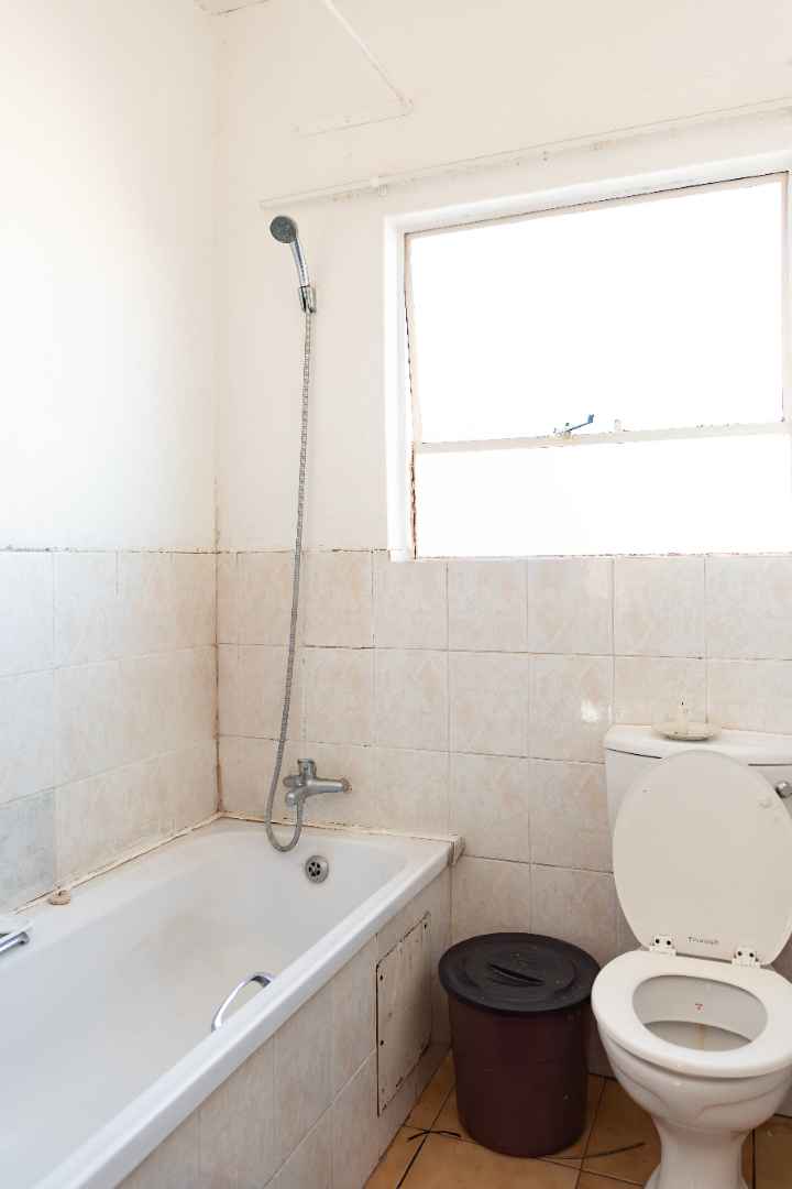 2 Bedroom Property for Sale in Halfway Gardens Gauteng