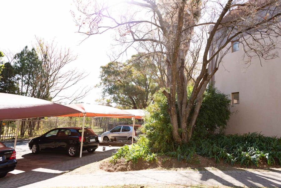 2 Bedroom Property for Sale in Halfway Gardens Gauteng