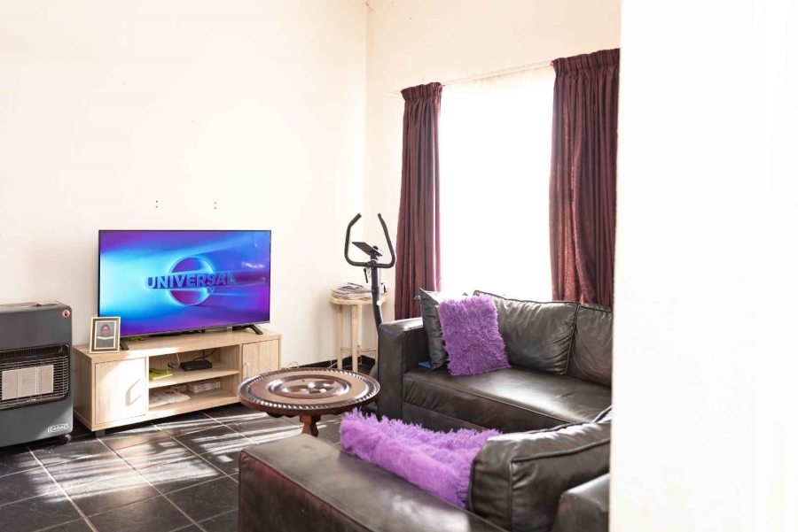 2 Bedroom Property for Sale in Halfway Gardens Gauteng