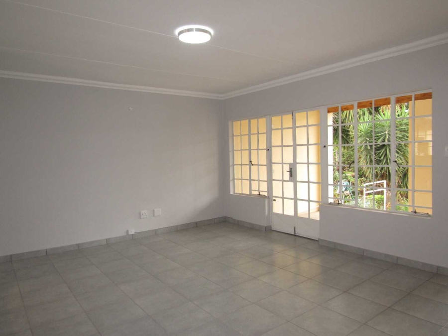 1 Bedroom Property for Sale in Theresa Park Gauteng