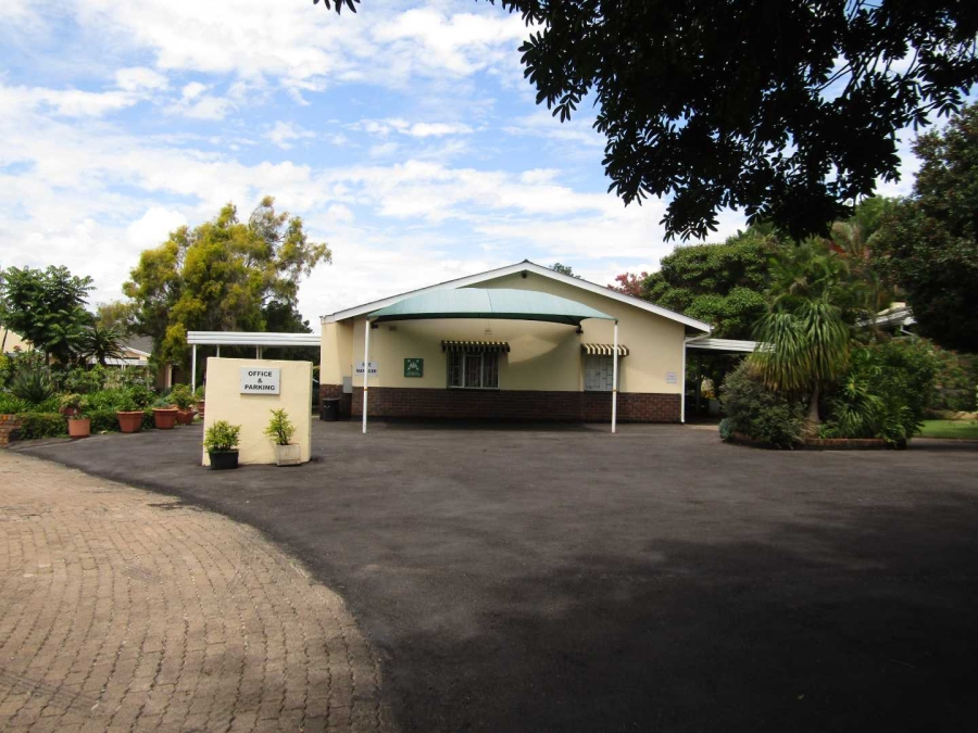 1 Bedroom Property for Sale in Theresa Park Gauteng