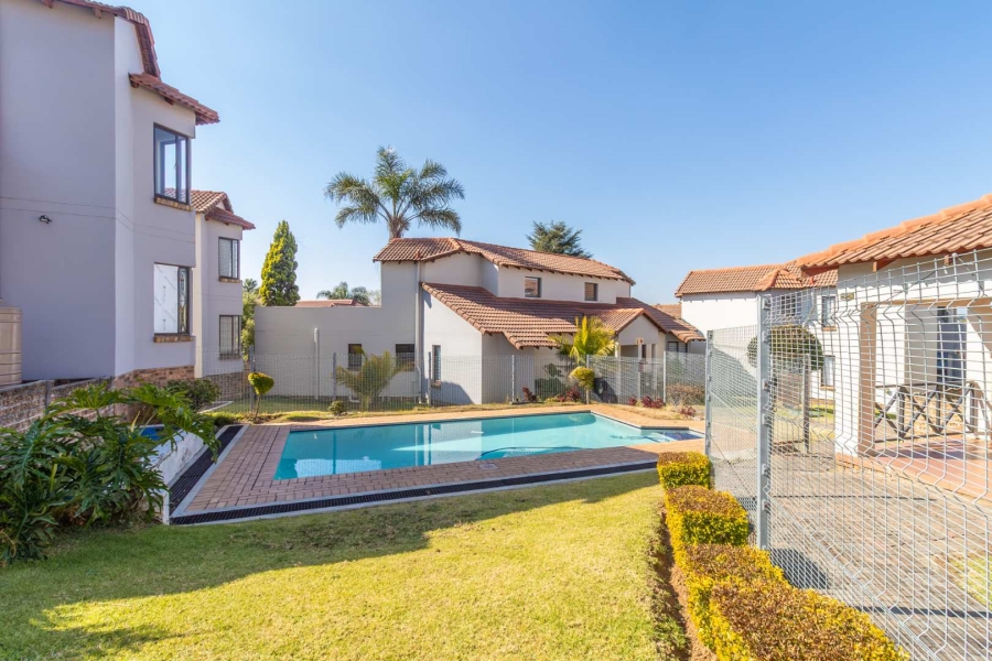 2 Bedroom Property for Sale in Northwold Gauteng