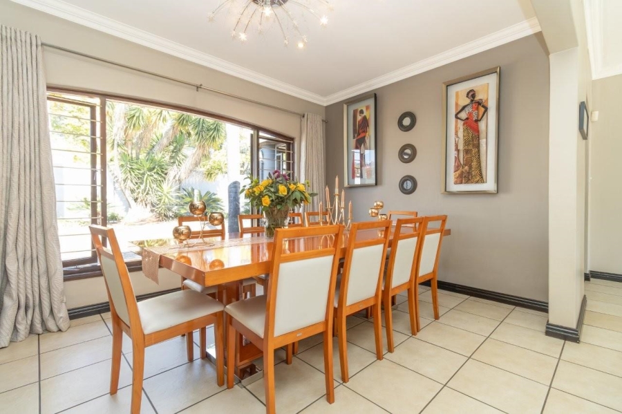 4 Bedroom Property for Sale in Northcliff Gauteng