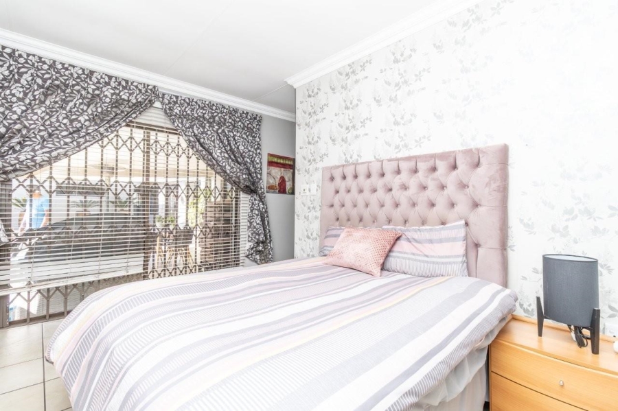 4 Bedroom Property for Sale in Northcliff Gauteng