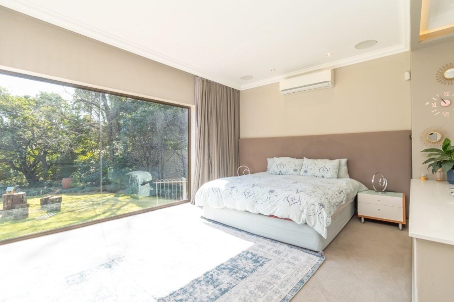 4 Bedroom Property for Sale in Northcliff Gauteng