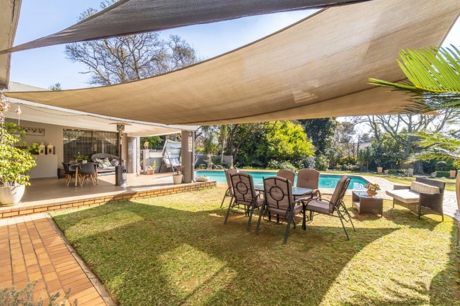 4 Bedroom Property for Sale in Northcliff Gauteng