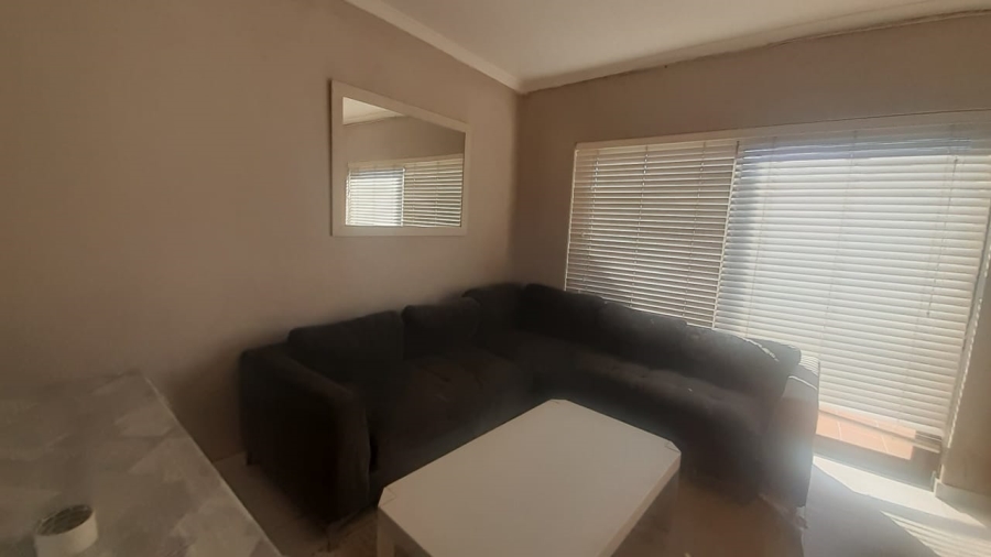 To Let 2 Bedroom Property for Rent in Cheltondale Gauteng