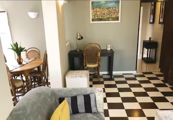 To Let 1 Bedroom Property for Rent in Highlands Gauteng