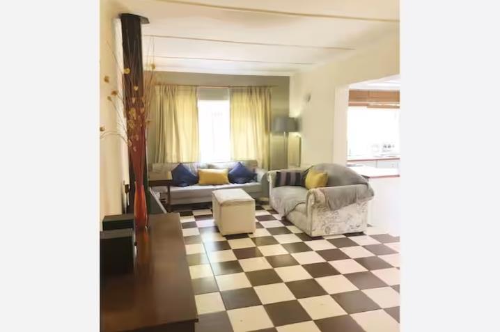 To Let 1 Bedroom Property for Rent in Highlands Gauteng