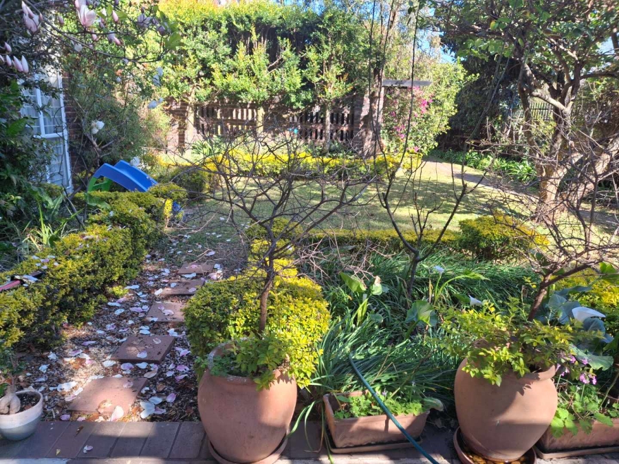 To Let 3 Bedroom Property for Rent in Benmore Gardens Gauteng