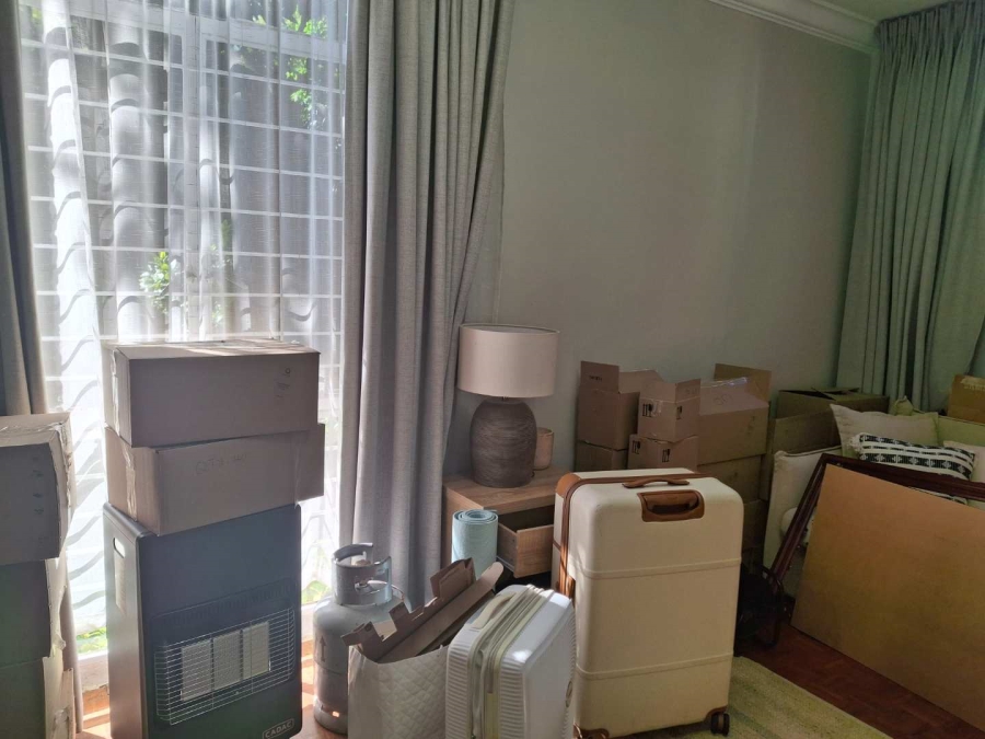 To Let 3 Bedroom Property for Rent in Benmore Gardens Gauteng