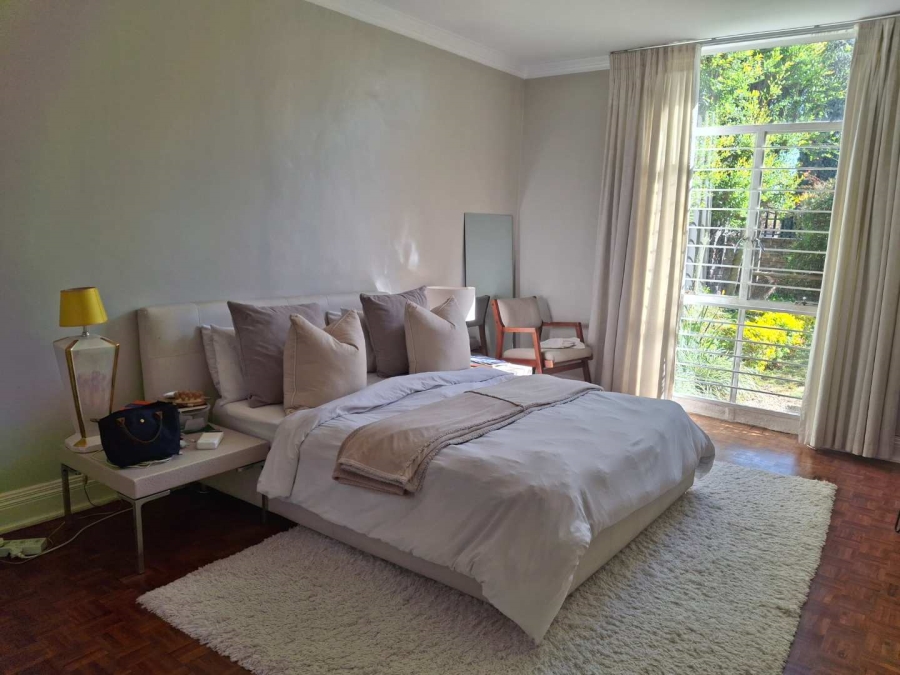 To Let 3 Bedroom Property for Rent in Benmore Gardens Gauteng