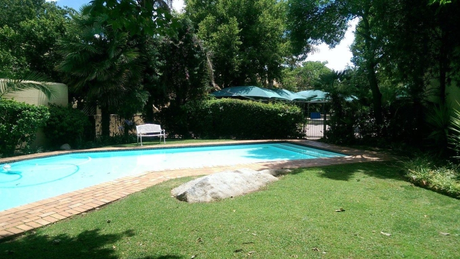 1 Bedroom Property for Sale in Eltonhill Gauteng