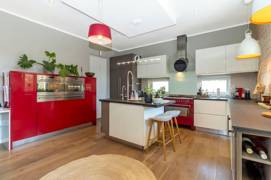 4 Bedroom Property for Sale in Waterfall Country Estate Gauteng