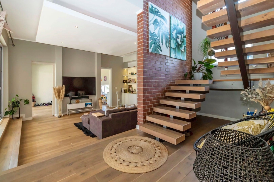 4 Bedroom Property for Sale in Waterfall Country Estate Gauteng