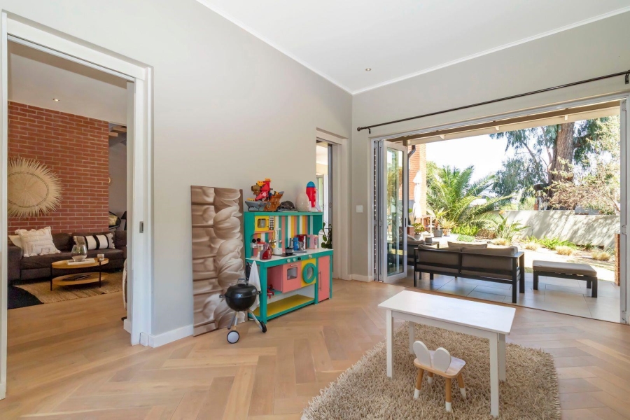 4 Bedroom Property for Sale in Waterfall Country Estate Gauteng