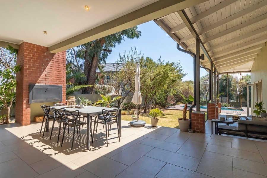 4 Bedroom Property for Sale in Waterfall Country Estate Gauteng