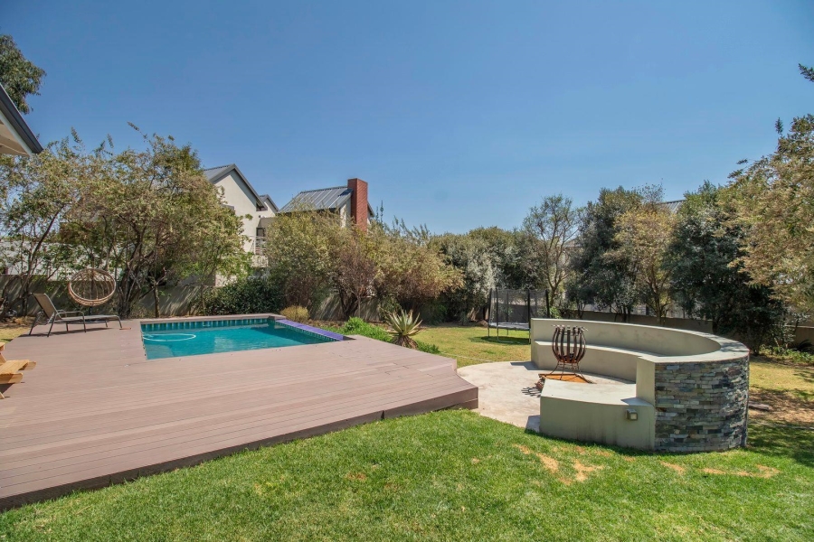 4 Bedroom Property for Sale in Waterfall Country Estate Gauteng