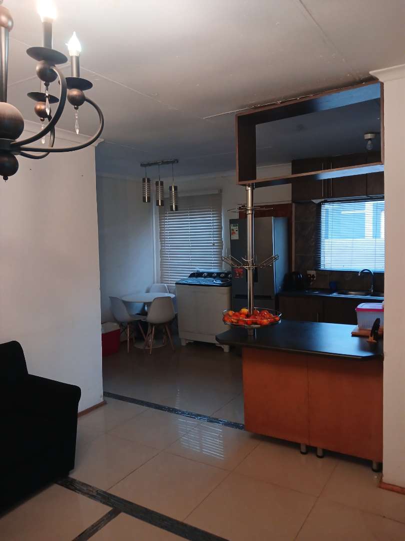 To Let 3 Bedroom Property for Rent in Nkwe Estate Gauteng