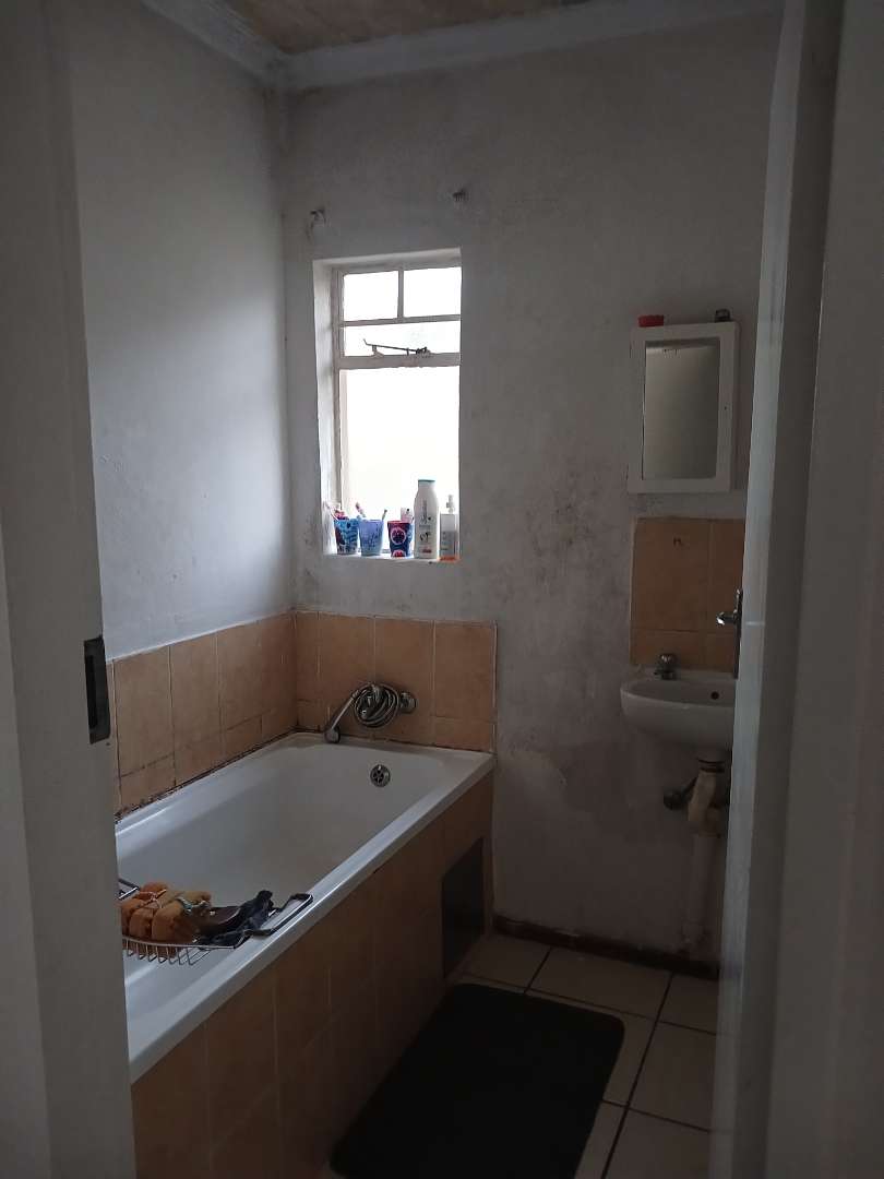 To Let 3 Bedroom Property for Rent in Nkwe Estate Gauteng