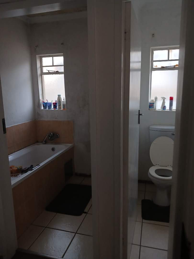 To Let 3 Bedroom Property for Rent in Nkwe Estate Gauteng