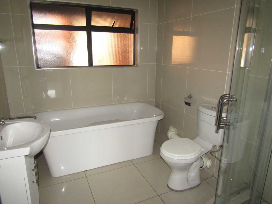 To Let 3 Bedroom Property for Rent in Eveleigh Gauteng