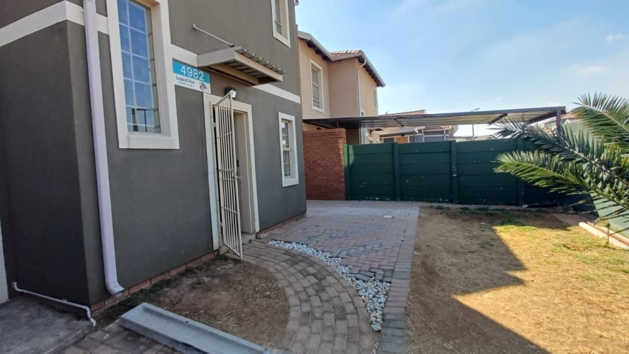 3 Bedroom Property for Sale in Albertsdal Gauteng
