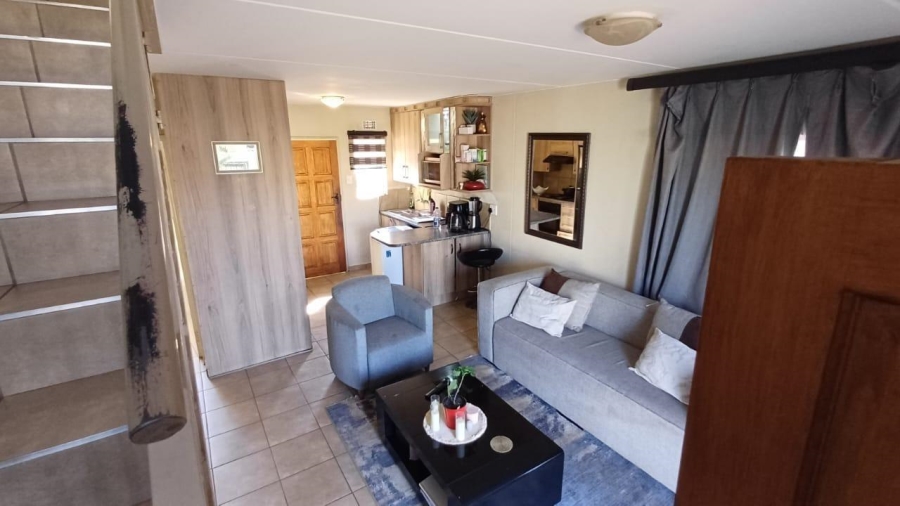 3 Bedroom Property for Sale in Albertsdal Gauteng