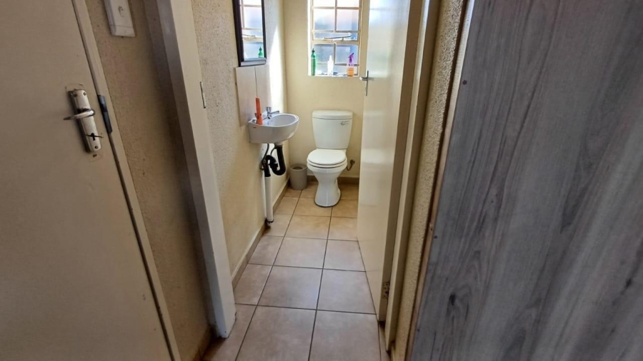 3 Bedroom Property for Sale in Albertsdal Gauteng
