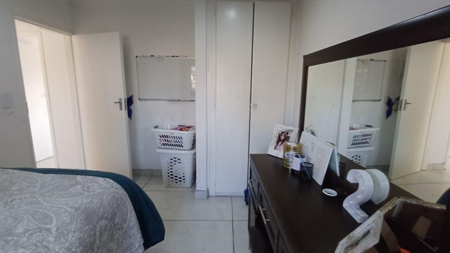 2 Bedroom Property for Sale in Albertsdal Gauteng