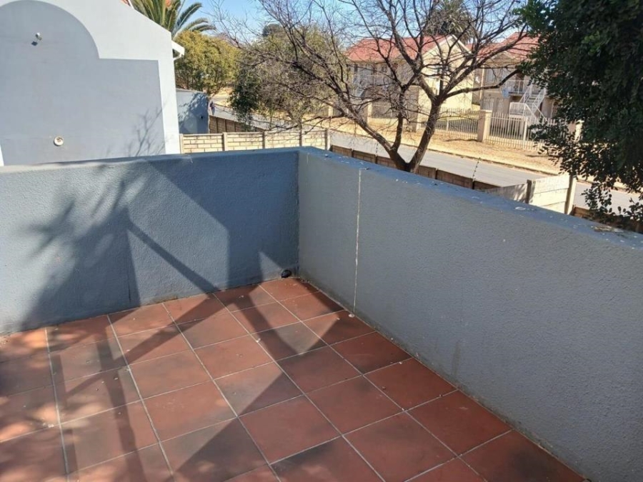 2 Bedroom Property for Sale in Airport Park Gauteng