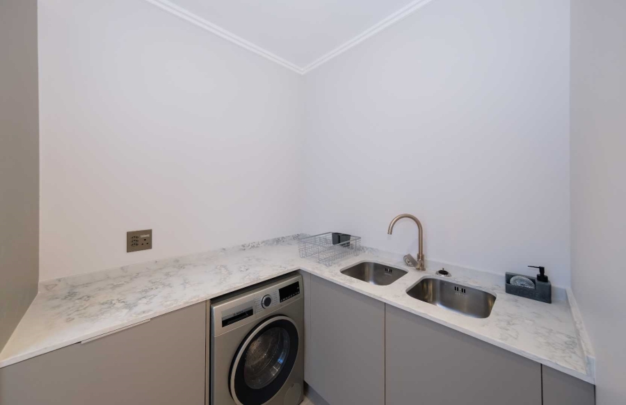 3 Bedroom Property for Sale in Eye of Africa Gauteng
