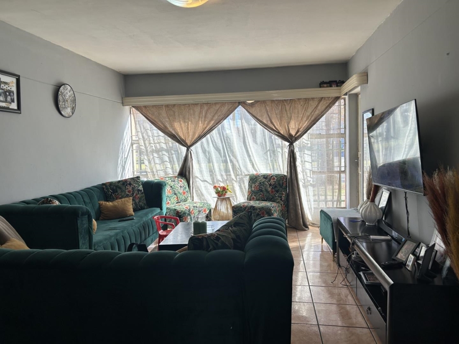 2 Bedroom Property for Sale in Benoni Central Gauteng