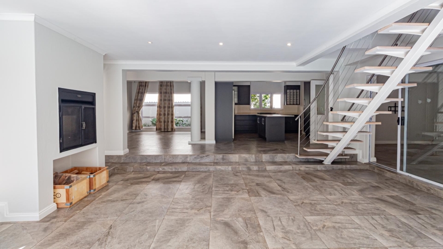 4 Bedroom Property for Sale in Dainfern Golf Estate Gauteng