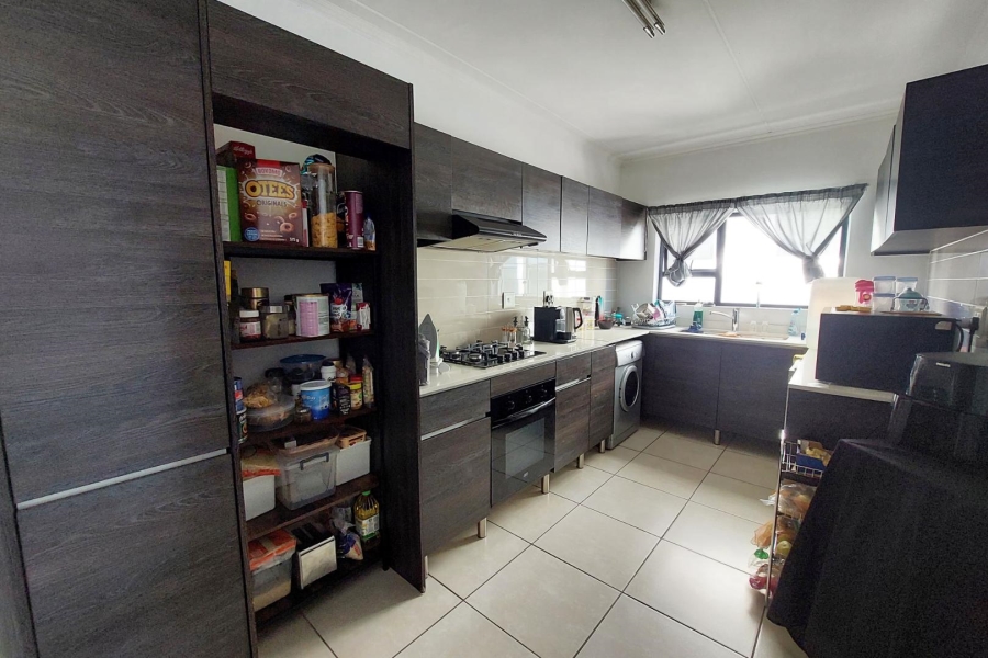 To Let 3 Bedroom Property for Rent in Bryanston Gauteng
