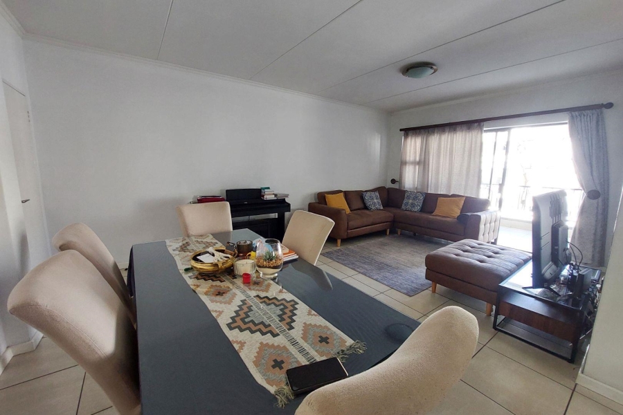 To Let 3 Bedroom Property for Rent in Bryanston Gauteng