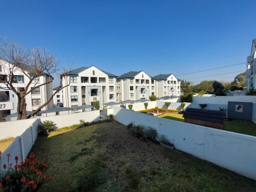 To Let 3 Bedroom Property for Rent in Bryanston Gauteng
