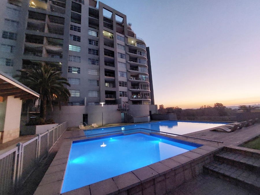 To Let 1 Bedroom Property for Rent in Sandhurst Gauteng