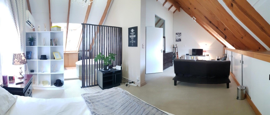 3 Bedroom Property for Sale in Eldoraigne Gauteng