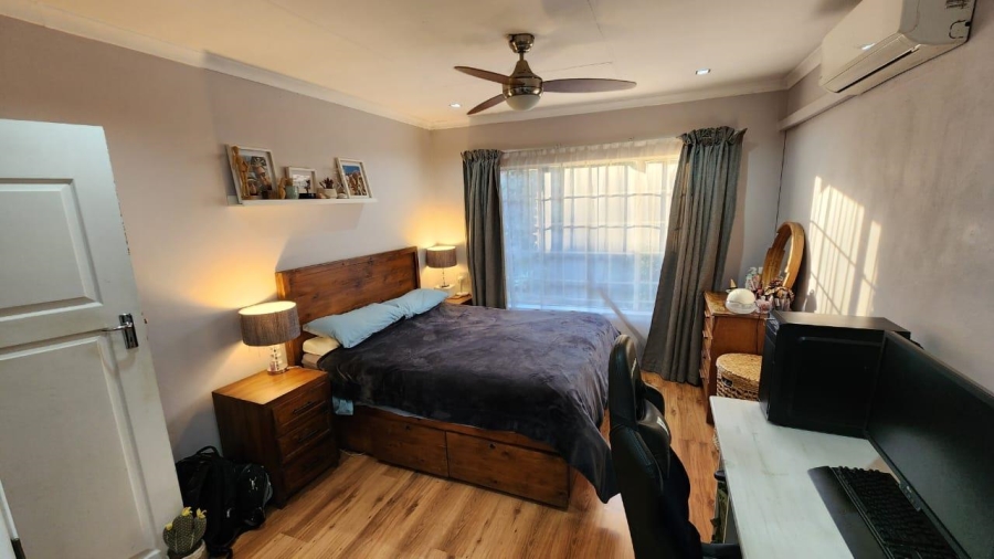 To Let 2 Bedroom Property for Rent in Eldoraigne Gauteng