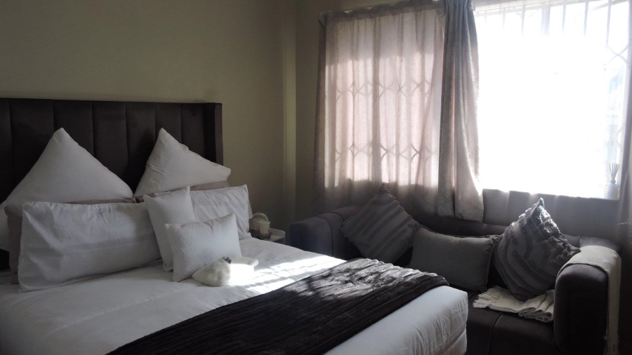 3 Bedroom Property for Sale in Waterkloof Glen Gauteng