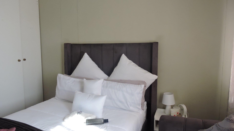 3 Bedroom Property for Sale in Waterkloof Glen Gauteng