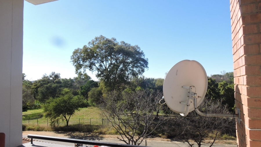 3 Bedroom Property for Sale in Waterkloof Glen Gauteng