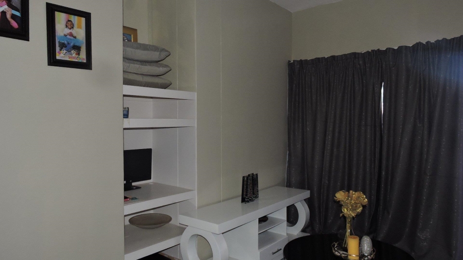 3 Bedroom Property for Sale in Waterkloof Glen Gauteng