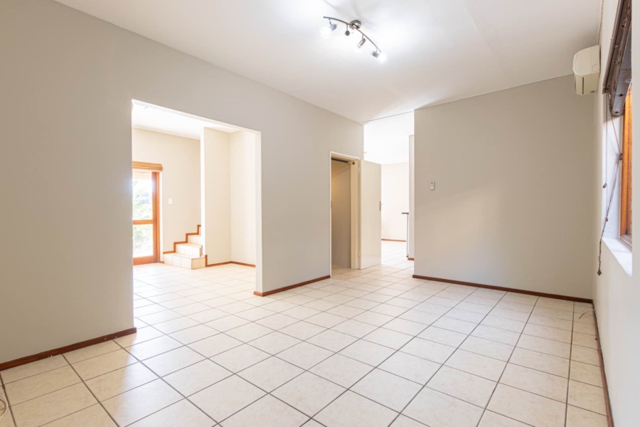 3 Bedroom Property for Sale in Radiokop Gauteng