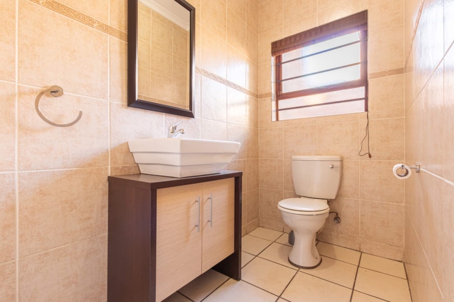 3 Bedroom Property for Sale in Radiokop Gauteng