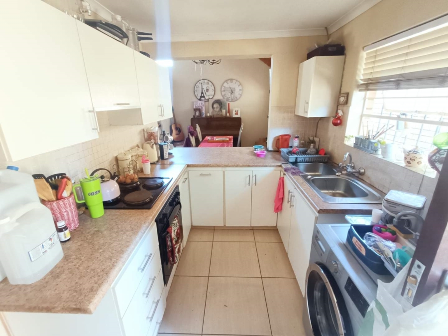 3 Bedroom Property for Sale in Clubview Gauteng