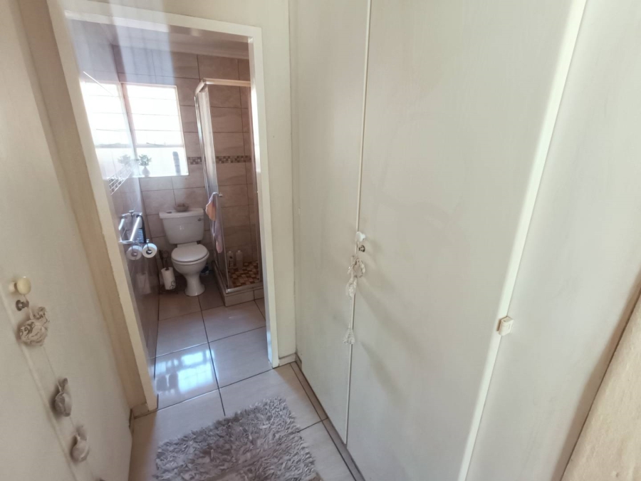 3 Bedroom Property for Sale in Clubview Gauteng