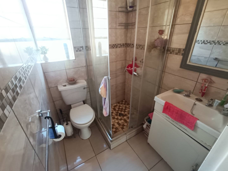 3 Bedroom Property for Sale in Clubview Gauteng